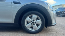 MINI Hatchback 1.5 Cooper Classic 3dr Auto Petrol Hatchback